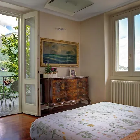 Villa Bellagio Sleeps 8 Wifi Lezzeno